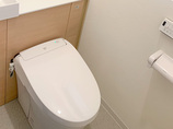 トイレリフォーム和式から洋式へ、ひろびろ使える快適トイレ
